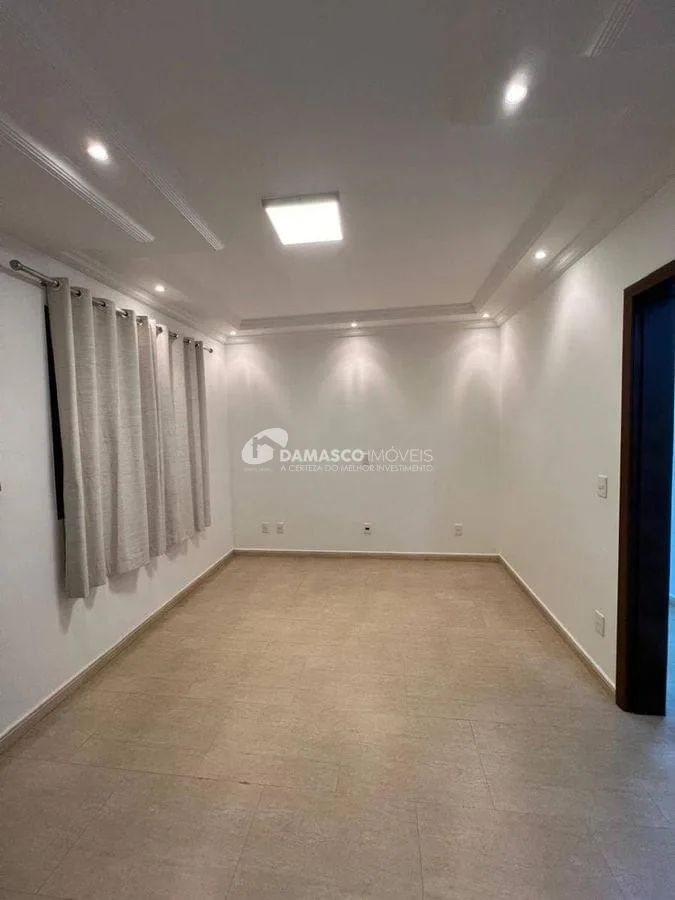 Sobrado à venda 3 dorm, 2 vagas, Vila Alpina, São Paulo, SP