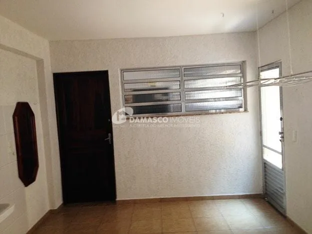 Sobrado à venda 3 Quartos, 1 Suite, 2 Vagas, Santa Terezinha, São Bernardo do Campo - SP