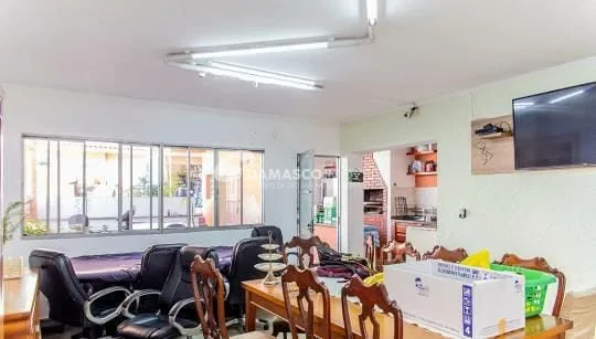 Sobrado à venda 4 Quartos, 4 Suites, 8 Vagas, Jardim, Santo André - SP
