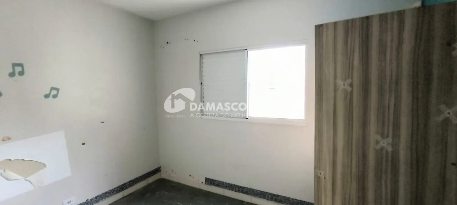 Sobrado Comercial à Venda no Santo Antônio, São Caetano do Sul | 473 m² | 3 Vagas