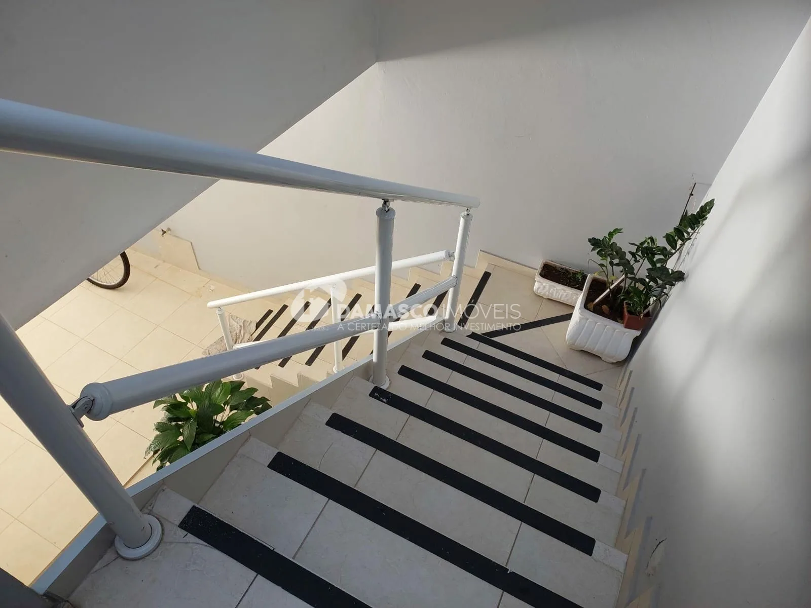 Sobrado à venda 3 Quartos, 3 Suites, 6 Vagas, 248M², Olímpico, São Caetano do Sul - SP