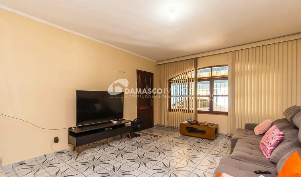 Sobrado à venda 3 Quartos, 2 Suites, 2 Vagas, Rudge Ramos, São Bernardo do Campo - SP