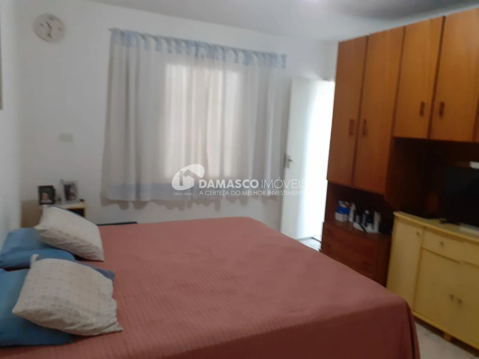 Casa à venda 3 Quartos, 2 Vagas, 147M², Vila Palmares, Santo André - SP
