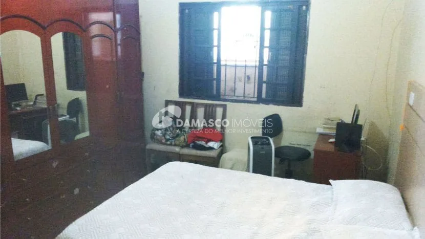 Casa à venda 2 Quartos, 2 Vagas, 167M², Vila Sacadura Cabral, Santo André - SP