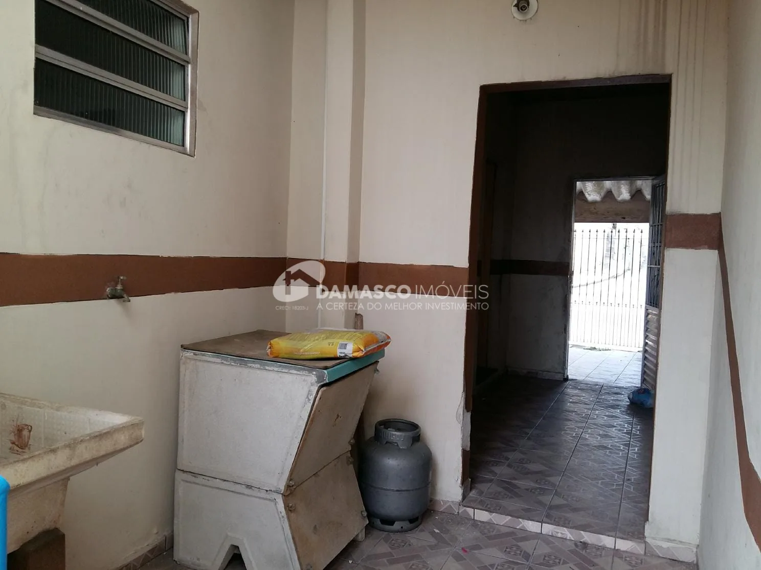 Casa à venda 2 Quartos, 3 Vagas, Vila Palmares, Santo André - SP
