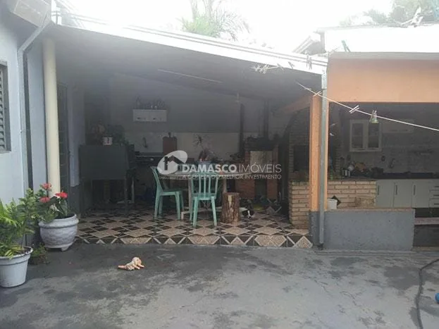Casa à venda 3 Quartos, 1 vaga, 280M², Parque Gramado II, Araraquara - SP