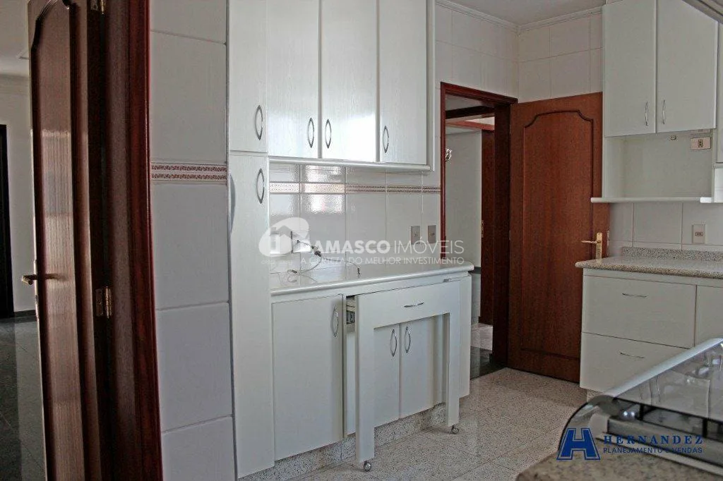 Cobertura à venda 3 Quartos, 2 Suites, 4 Vagas, 294M², Vila Regente Feijó, São Paulo - SP 