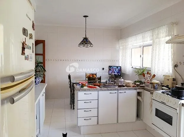 Casa à venda 3 Quartos, 1 Suite, 2 Vagas, 201M², Jardim São Caetano, São Caetano do Sul - SP