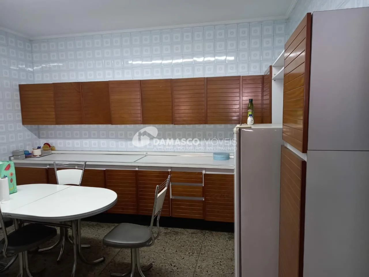 Sobrado à venda 3 Quartos, 1 Suite, 2 Vagas, 209M², Campestre, Santo André - SP