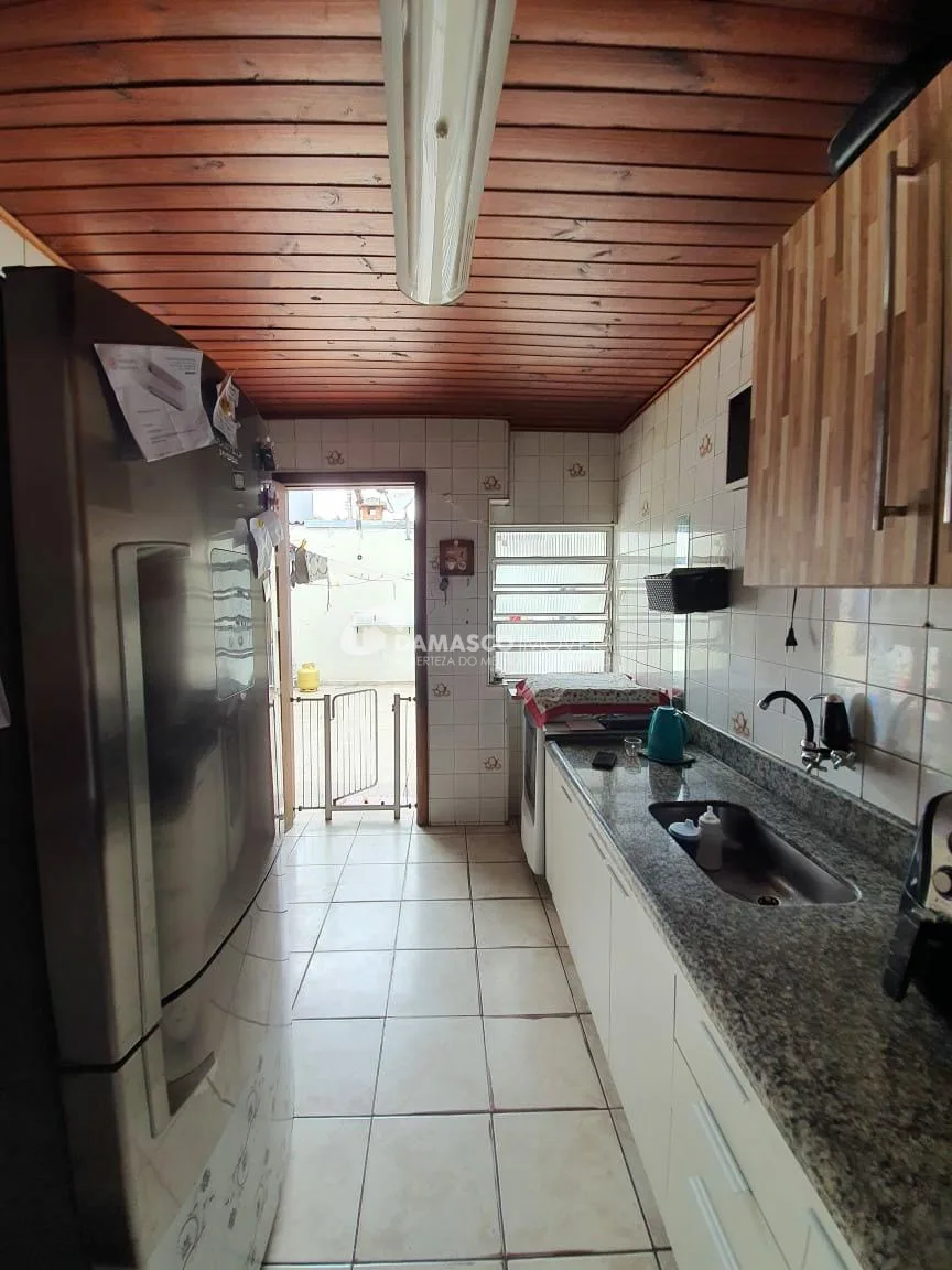 Casa à venda 2 Quartos, 6 Vagas, Fundação, São Caetano do Sul - SP
