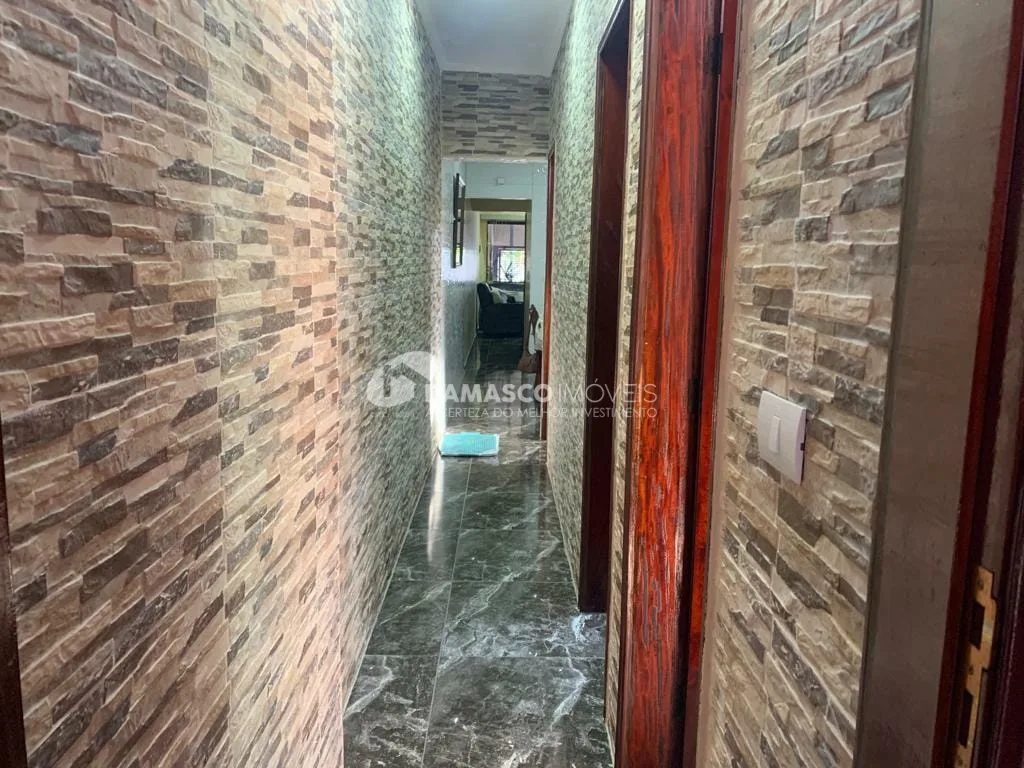 Casa à venda 5 Quartos, 1 Suite, 2 Vagas, 200M², Vila Palmares, Santo André - SP