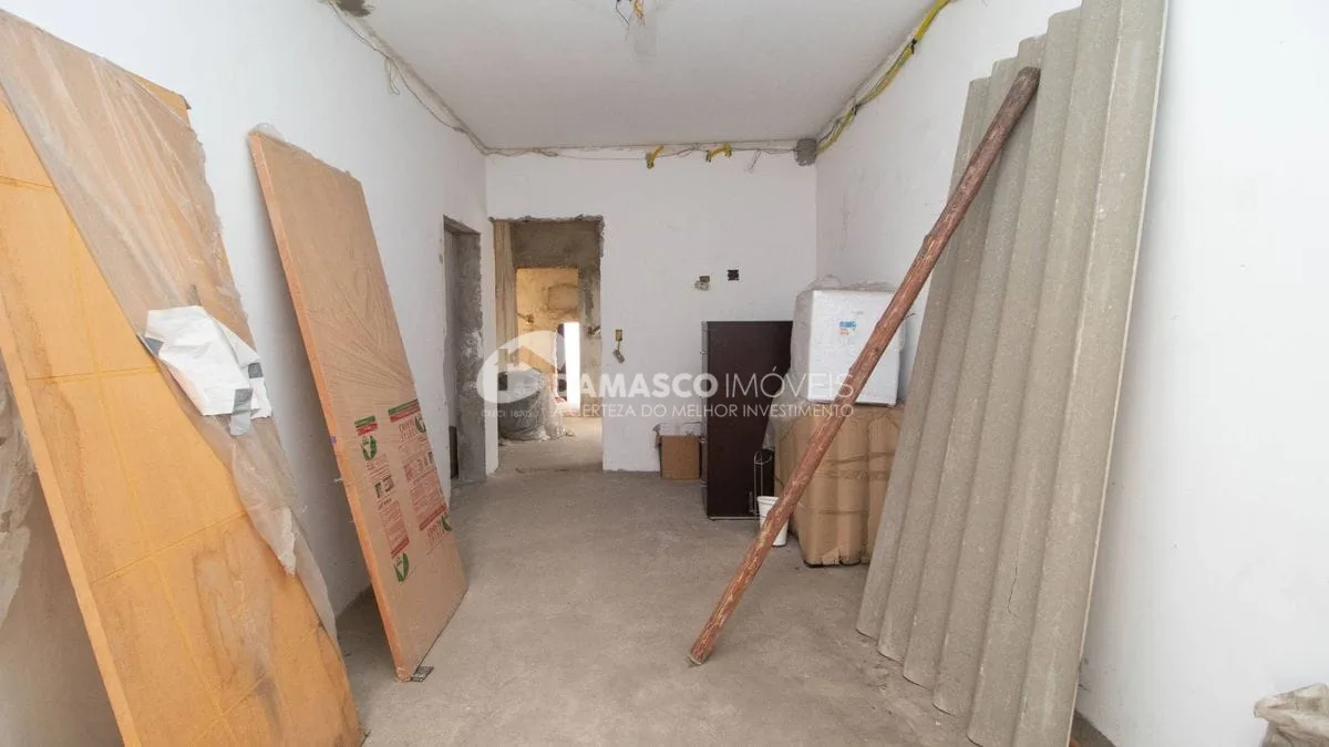 Imóvel com duas casas Bairro Osvaldo Cruz