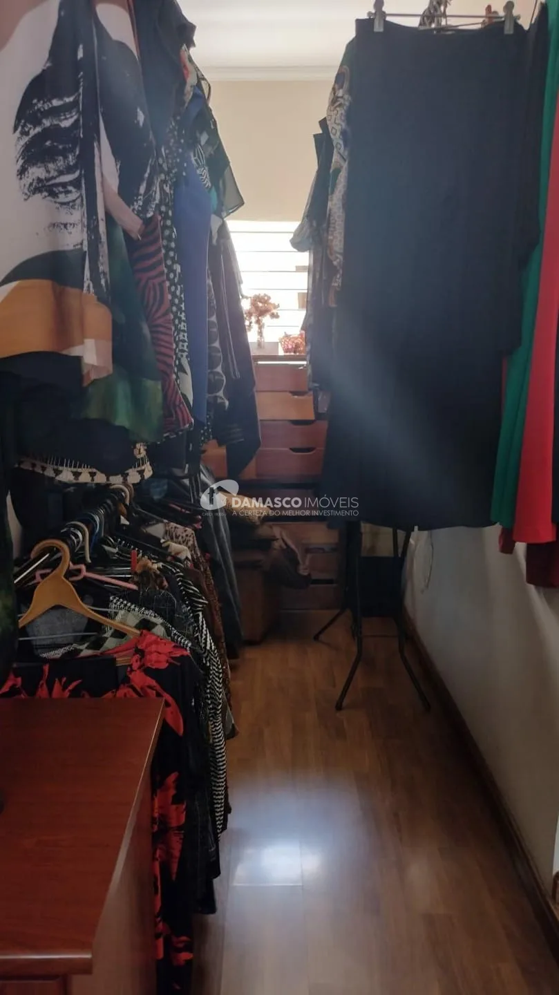 Sobrado à venda 3 Quartos, 3 Suites, 3 Vagas, 240M², Barcelona, São Caetano do Sul - SP