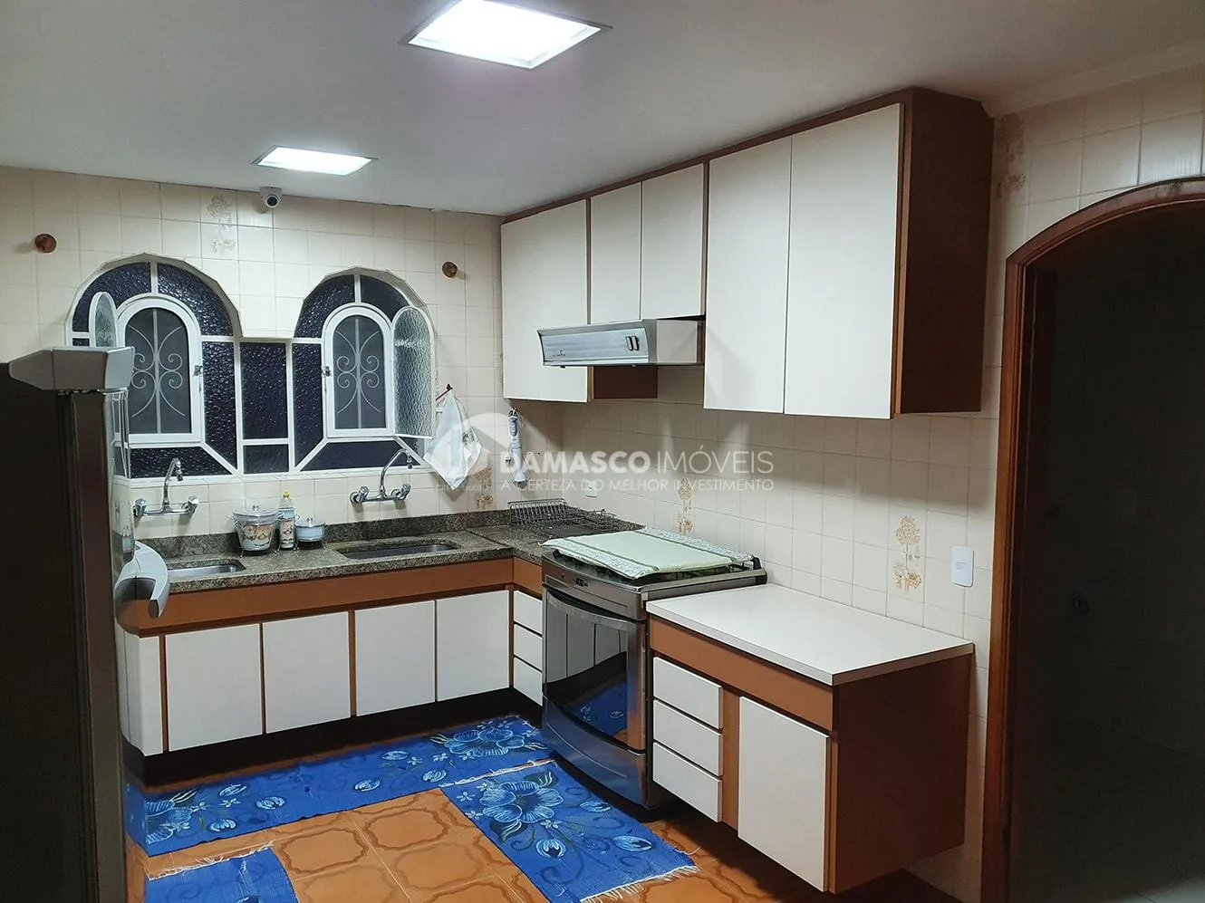 Sobrado à venda  4 Quartos, 4 Suítes, 3 Vagas, Vila Lúcia, São Paulo - SP