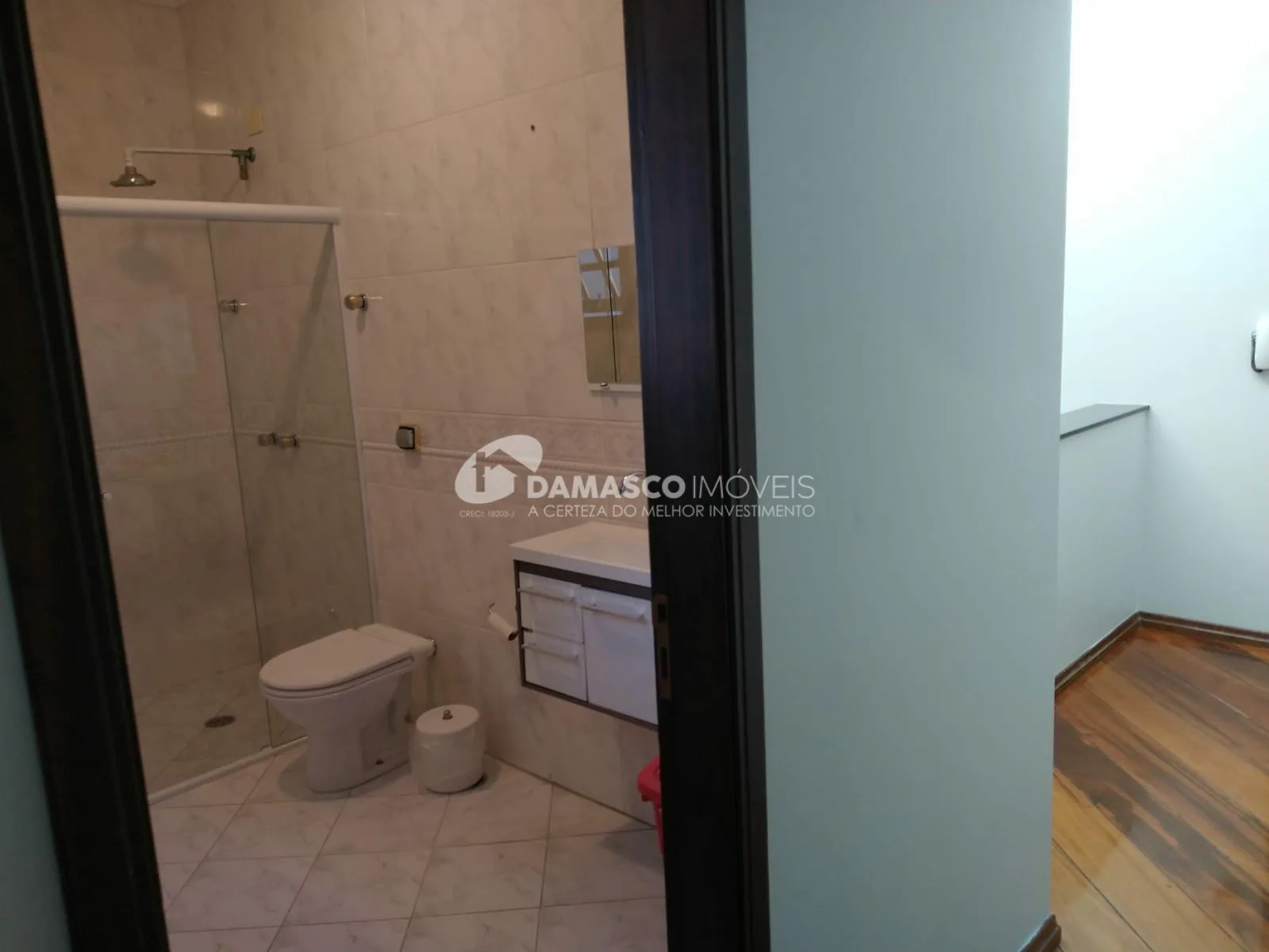 Sobrado à venda 2 Quartos, 1 Suite, 6 Vagas, 345M², Nova Gerty, São Caetano do Sul - SP