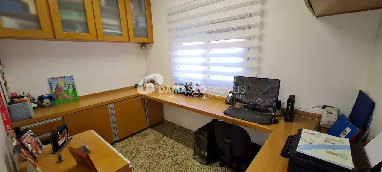 Casa para locação 3 Quartos, 3 Suítes, 6 Vagas, 326 m², Campestre, Santo André - SP