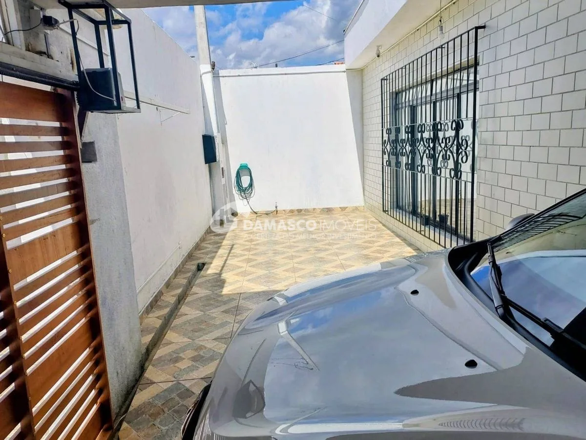 Sobrado no interior