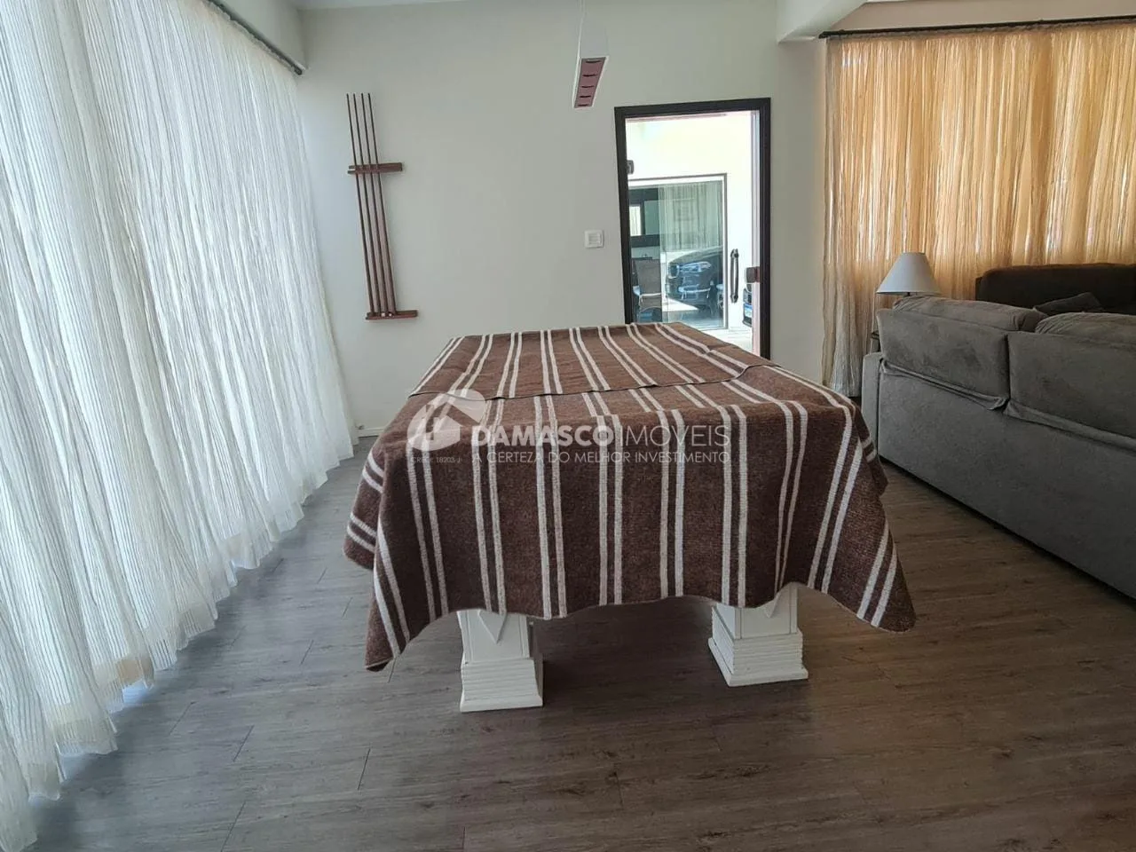 Casa à venda 3 Quartos, 3 Suites, 450M², Avenida Estrutural Leste, Ibiúna - SP