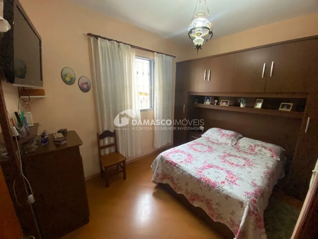 Casa à venda 2 Quartos, 3 Vagas, 258M², Campestre, Santo André - SP
