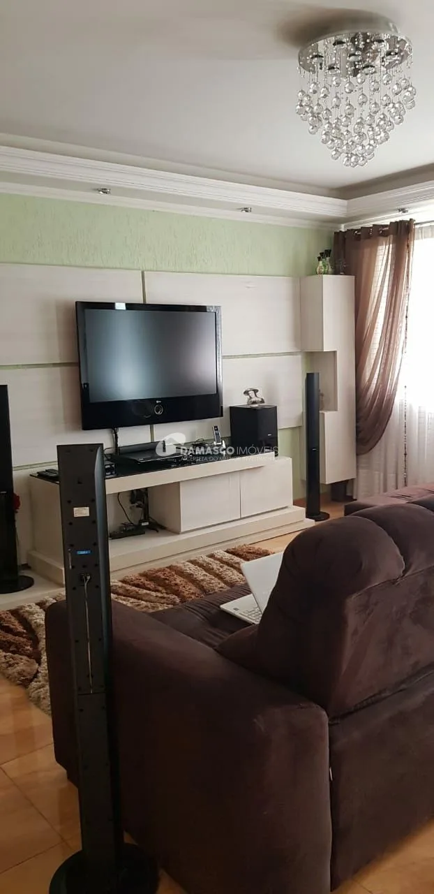 Sobrado à venda 3 Quartos, 1 Suite, 5 Vagas, 256M², Vila Alpina, São Paulo - SP
