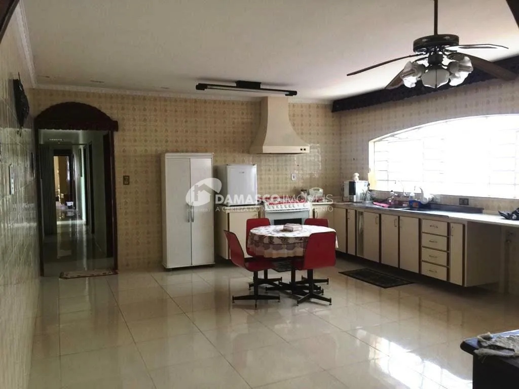 Casa à venda 4 Quartos, 3 Suites, 6 Vagas, 312M², Santa Maria, São Caetano do Sul - SP