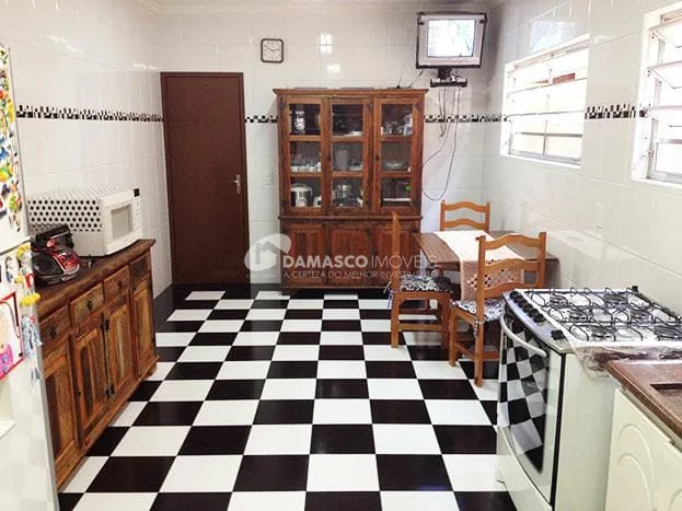 Sobrado à venda 3 Quartos, 1 Suite, 2 Vagas, Santa Terezinha, São Bernardo do Campo - SP