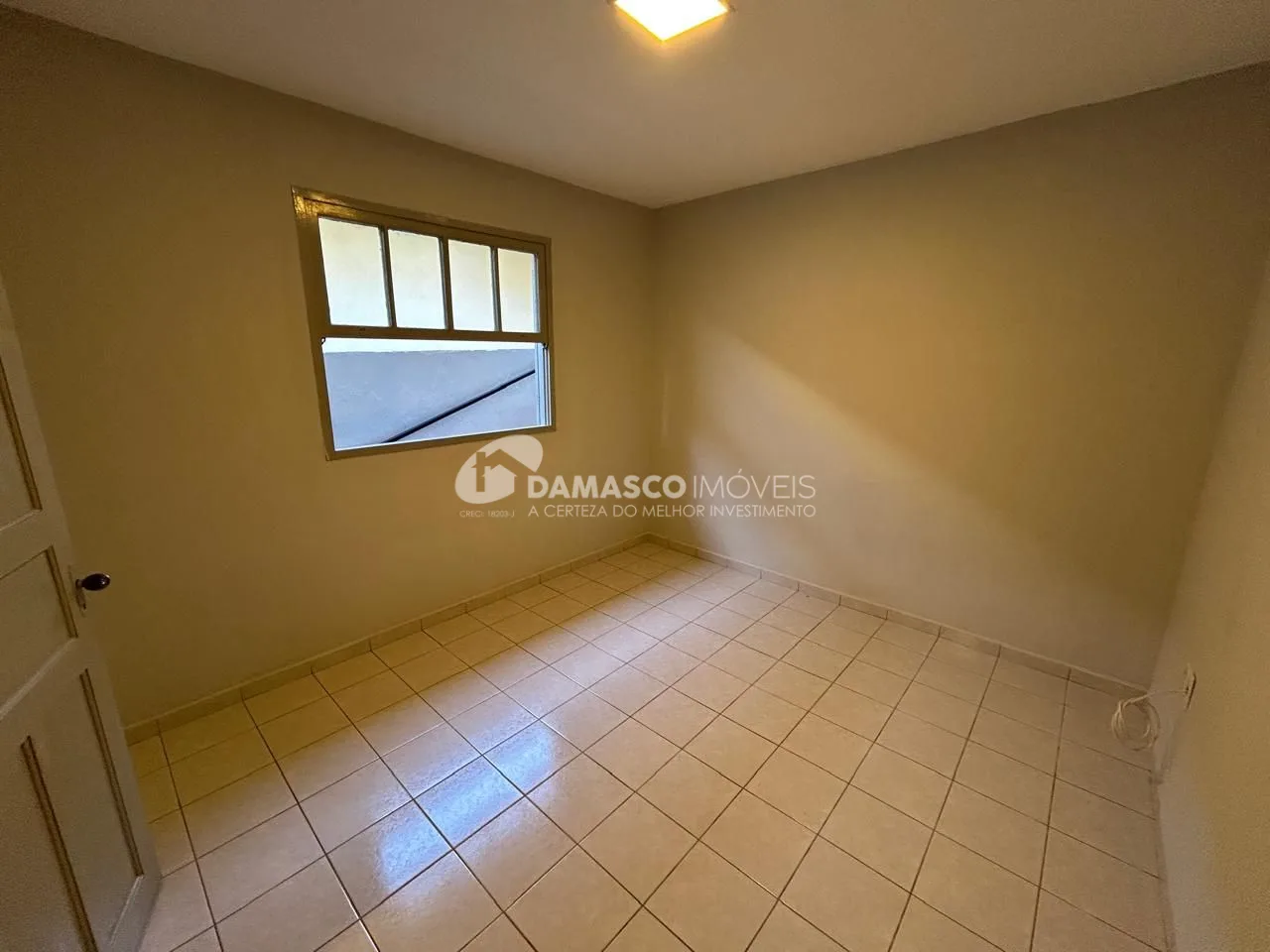 Casa à Venda no Bairro Olímpico, São Caetano do Sul | 131 m² | 2 Dormitórios e 2 Vagas