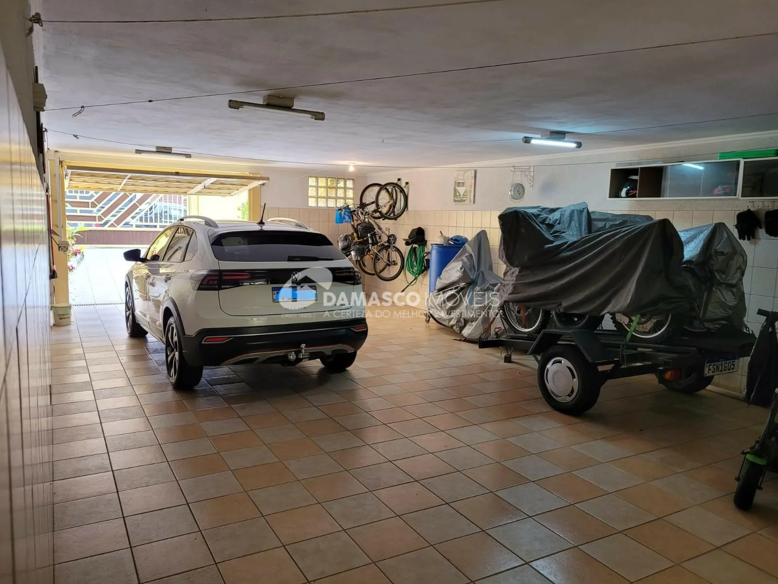Sobrado à venda 3 Quartos, 1 Suite, 5 Vagas, 297M², Sítio da Figueira, São Paulo - SP