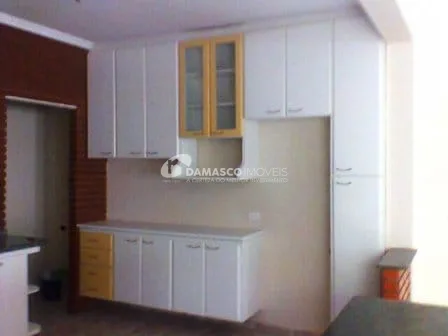 Sobrado à venda 3 Quartos, 2 Suites, 3 Vagas, 307M², Parque Gerassi, Santo André - SP