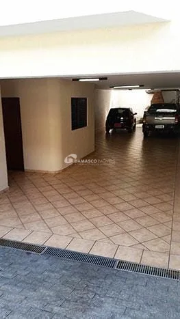 Sobrado à venda 4 Quartos, 1 Suite, 6 Vagas, 330M², Vila Alpina, São Paulo - SP