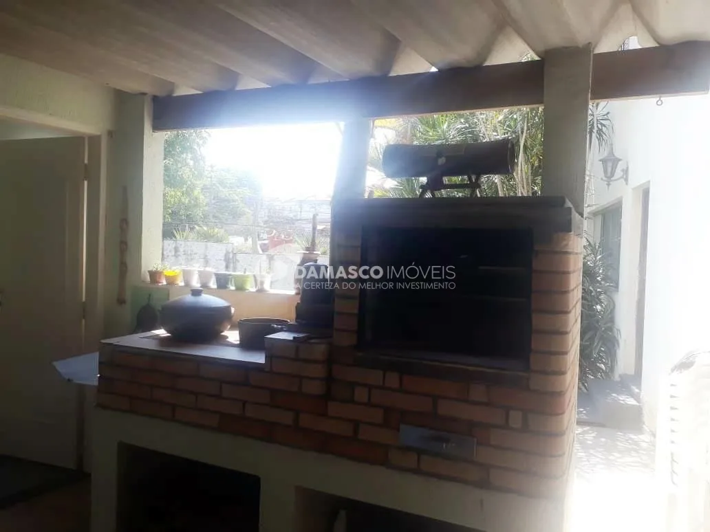 Sobrado à venda,  3 Quartos, 1 Suite, 3 Vagas, 240M² - Olímpico, São Caetano do Sul - SP