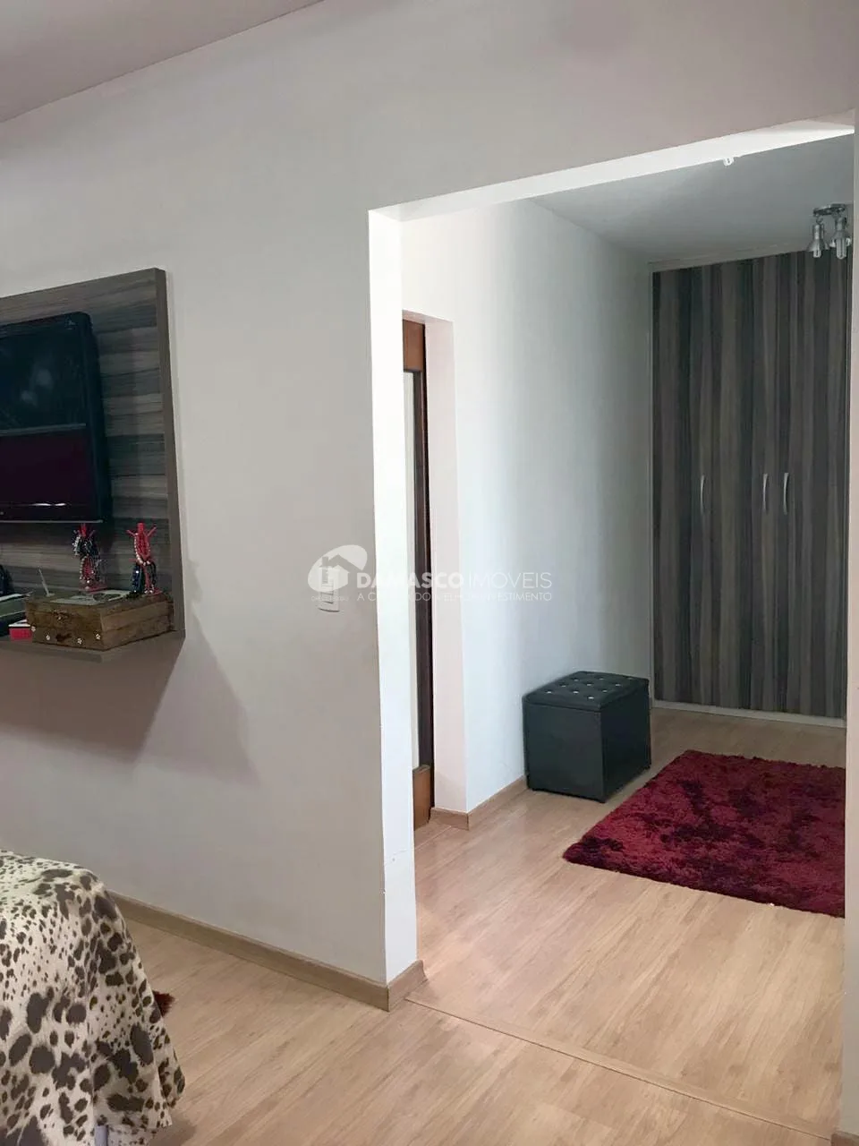 Sobrado à Venda 3 Quartos, 3 Suites, 6 Vagas, Nova Gerty, São Caetano do Sul - SP