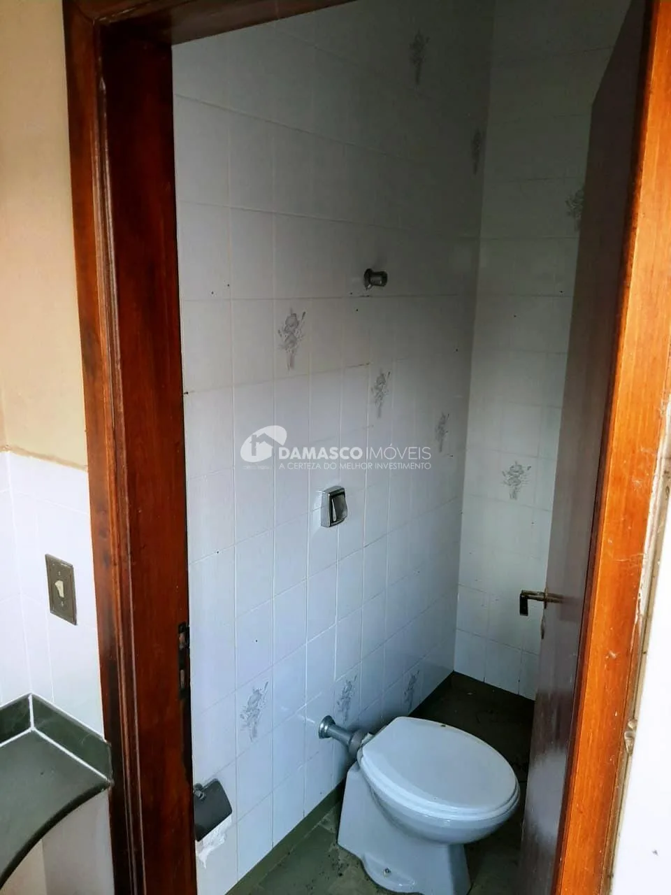 Sobrado à venda 4 Quartos, 2 Suites, 6 Vagas, 462M², Santa Teresinha, Santo André - SP