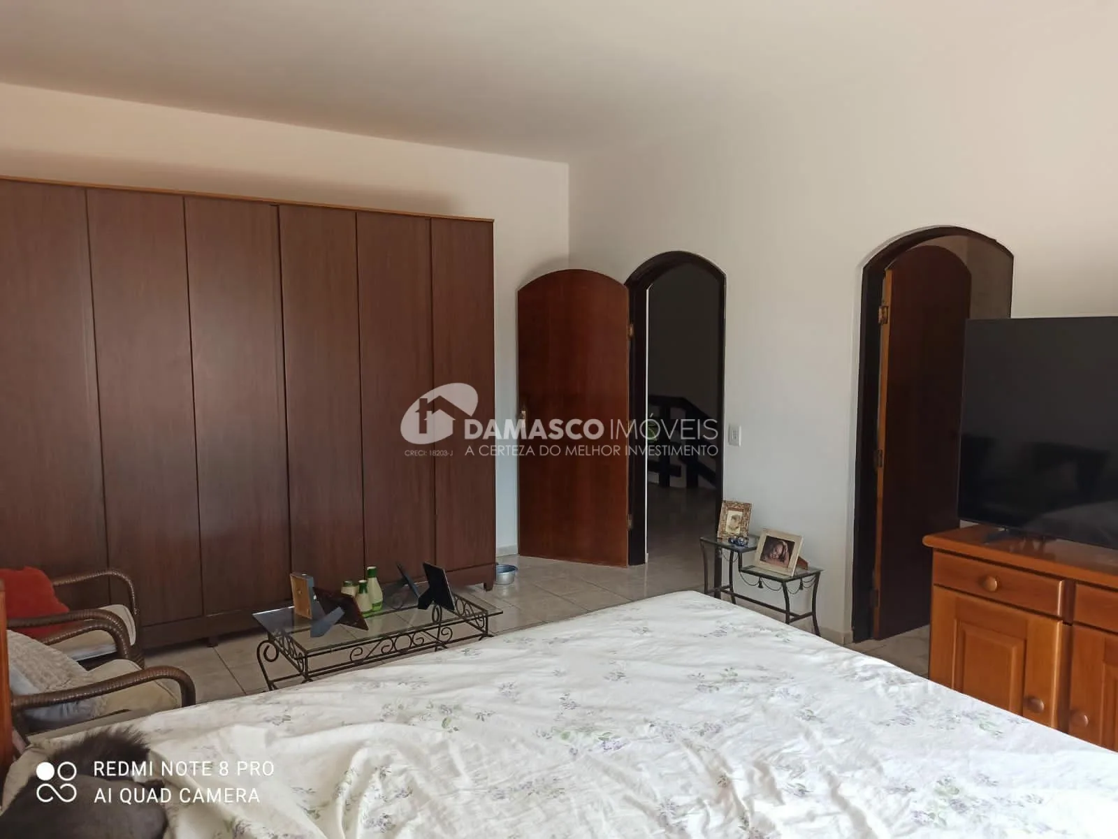 Sobrado à venda 5 Quartos, 2 Suites, 4 Vagas, Jardim Virgínia, Guarujá - SP