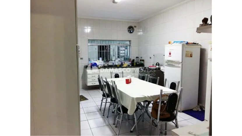 Sobrado à venda 3 Quartos, 2 Vagas, 250M², Santa Maria, São Caetano do Sul - SP
