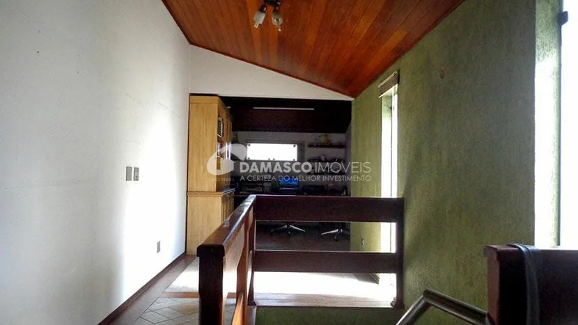 Sobrado à venda 3 Quartos, 3 Suites, 4 Vagas, Osvaldo Cruz, São Caetano do Sul - SP