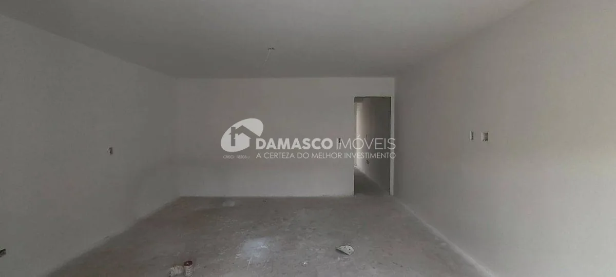 Sobrado Novo , 3 dorm, 2 suítes,  165m2, Olímpico