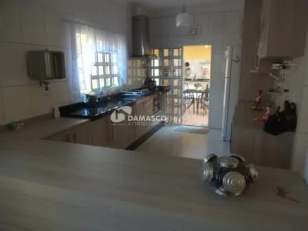 Casa à venda 5 Quartos, 5 Suites, 4 Vagas, 305M², Vila Califórnia, São Paulo - SP