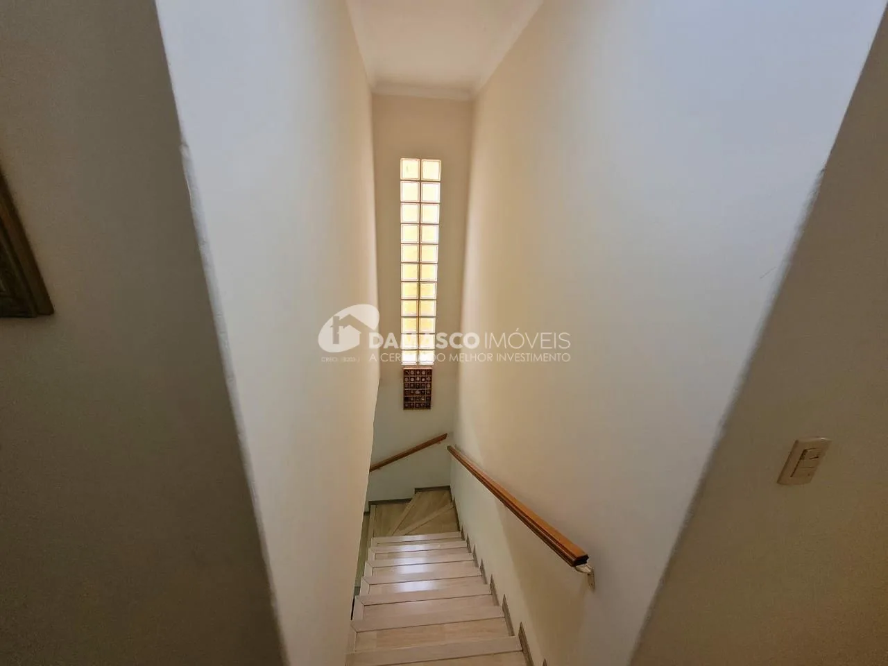 Sobrado à venda 3 Quartos, 1 Suite, 5 Vagas, 297M², Sítio da Figueira, São Paulo - SP