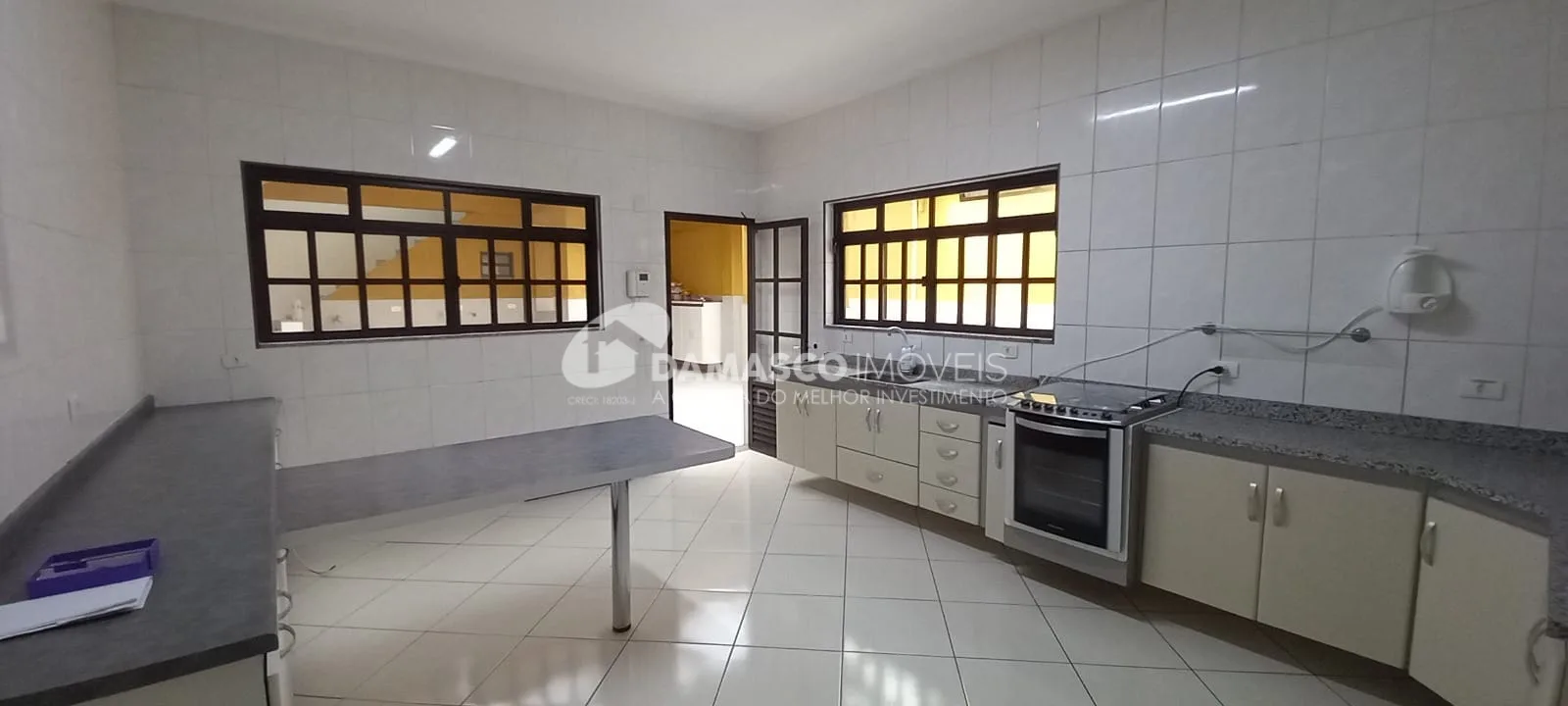 Sobrado para Locação 3 Quartos, 1 Suite, 3 Vagas, Santa Paula, São Caetano do Sul - SP