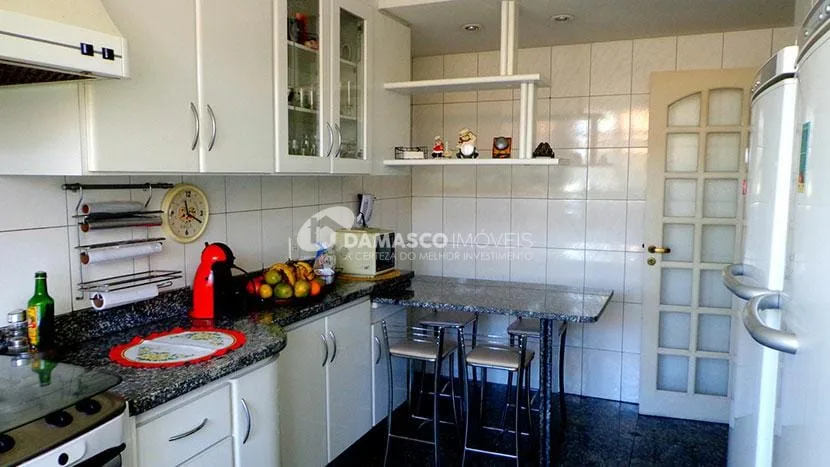 Sobrado à venda 3 Quartos, 3 Suites, 4 Vagas, Osvaldo Cruz, São Caetano do Sul - SP