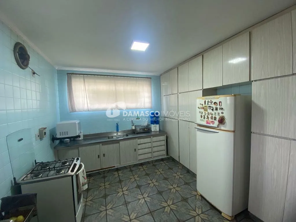 Casa à venda 2 Quartos, 10 Vagas, 237M², Campestre, Santo André - SP