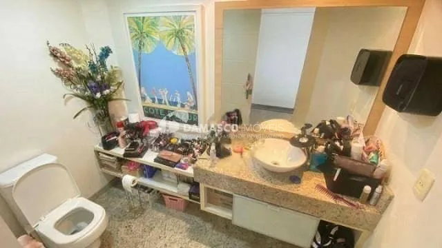 Sobrado à venda 3 Quartos, 3 Suites, 5 Vagas, 380M², Jardim, Santo André - SP