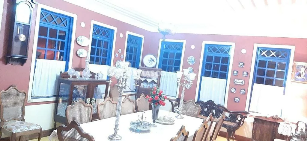 Casa à venda 6 Quartos, 6 Suites, Dos Pires, Sapucaí Mirim - MG