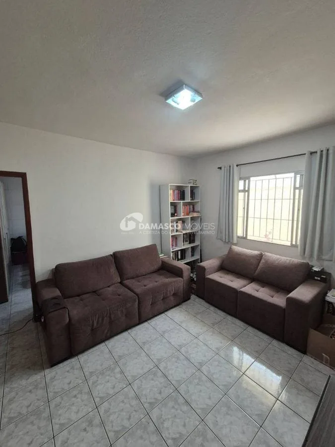 Imovel a venda com 2 casas