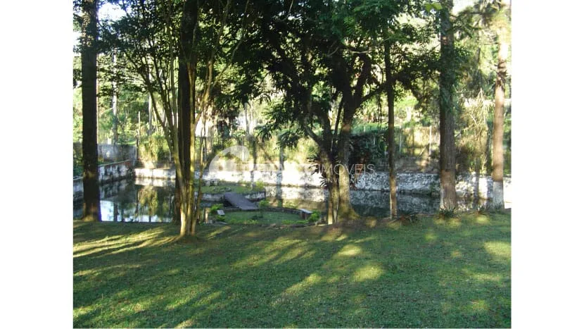 Chácara à venda 3 Quartos, 1 Suíte, 10 Vagas, Quarta Divisão, Ribeirão Pires - SP