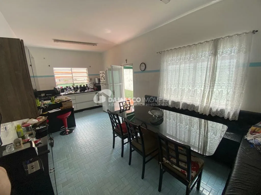 Casa à venda 2 Quartos, 3 Vagas, 198M², Campestre, Santo André - SP