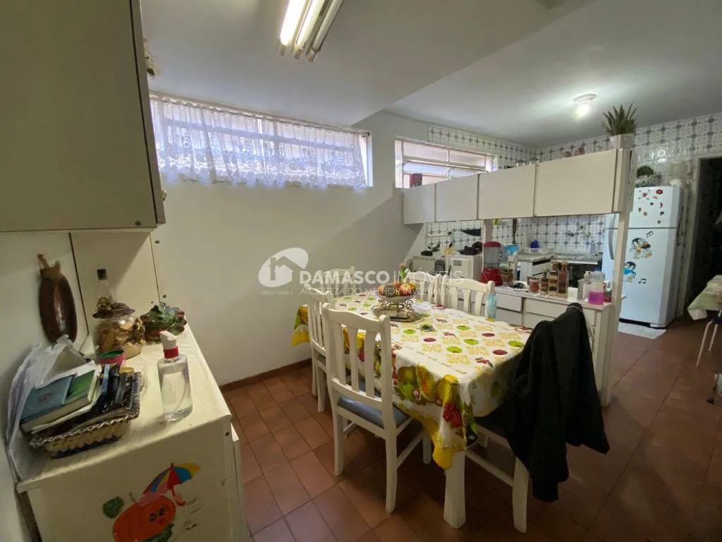 Sobrado à venda 4 Quartos, 2 Vagas, 157M², Rudge Ramos, São Bernardo do Campo - SP