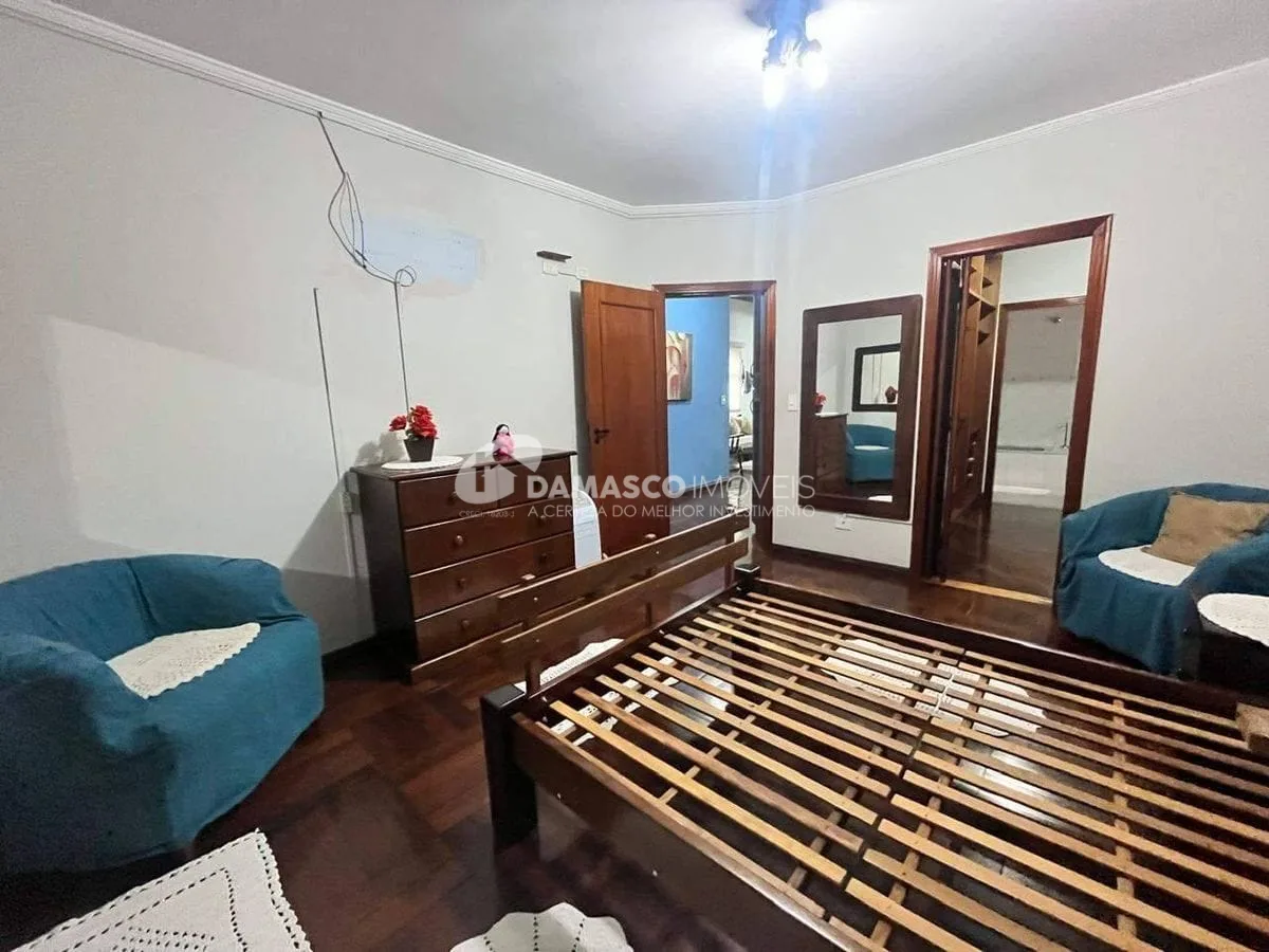 Sobrado para locação, 4 suítes, 5 vagas, Campestre, Santo André, SP