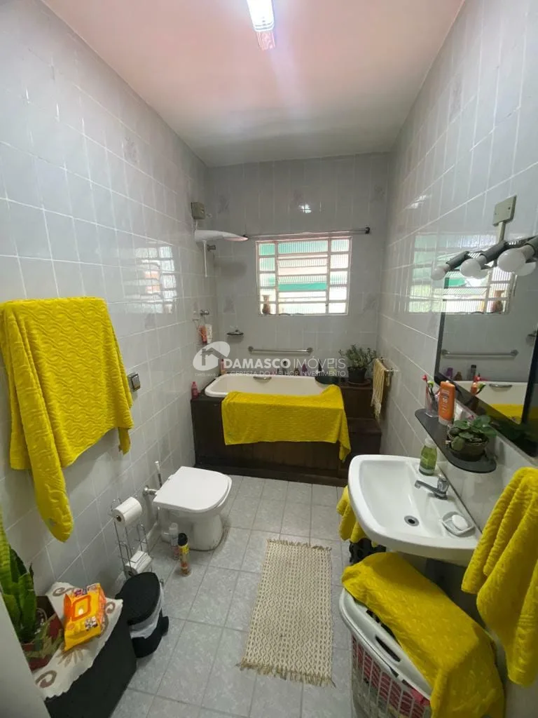 Casa à venda 2 Quartos, 3 Vagas, 198M², Campestre, Santo André - SP